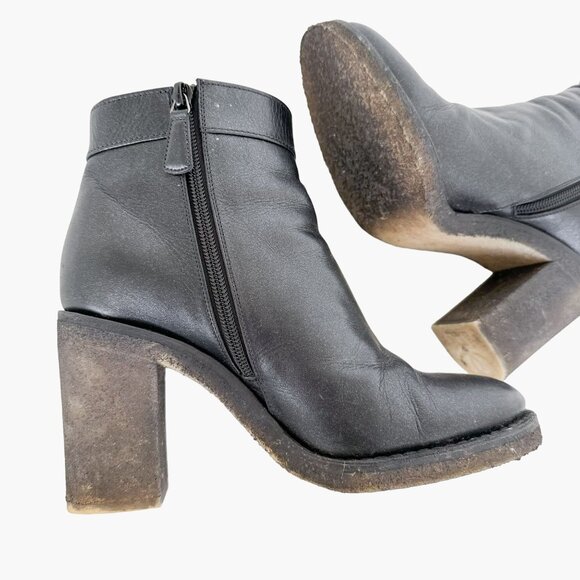 Chanel CC Turnlock Ankle Boots EU 38 US 7-7.5 Black Glitter Block Heel Bootie - Picture 14 of 14